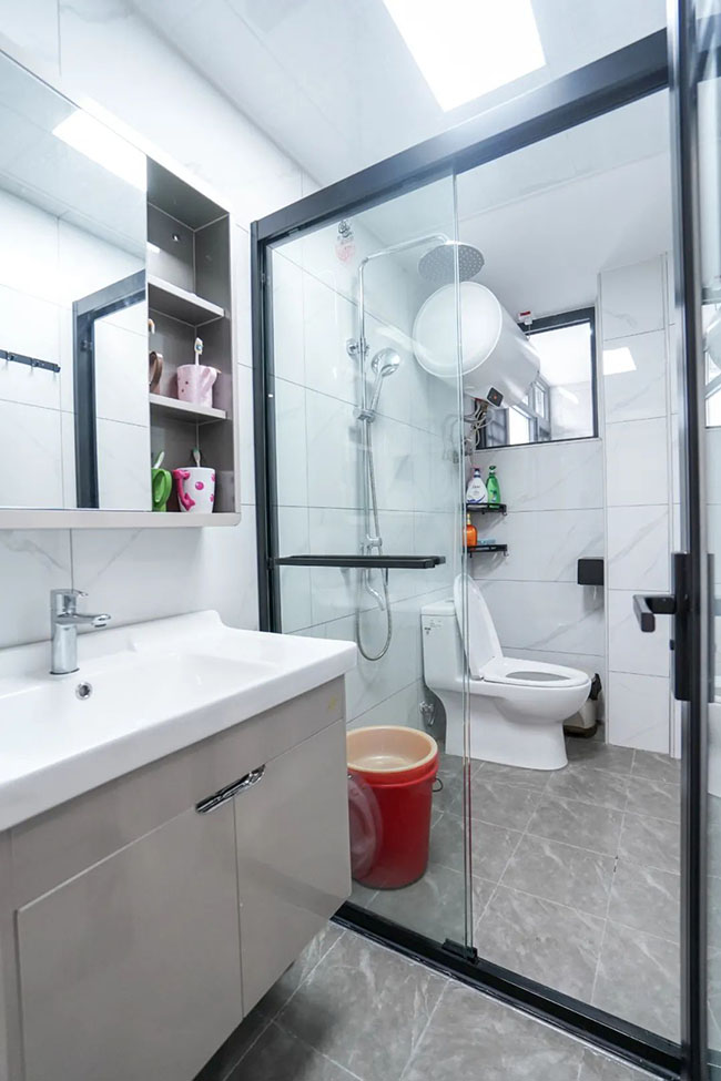 84㎡簡約風，開放式廚房+多功能島臺，瞬間提升生活體驗